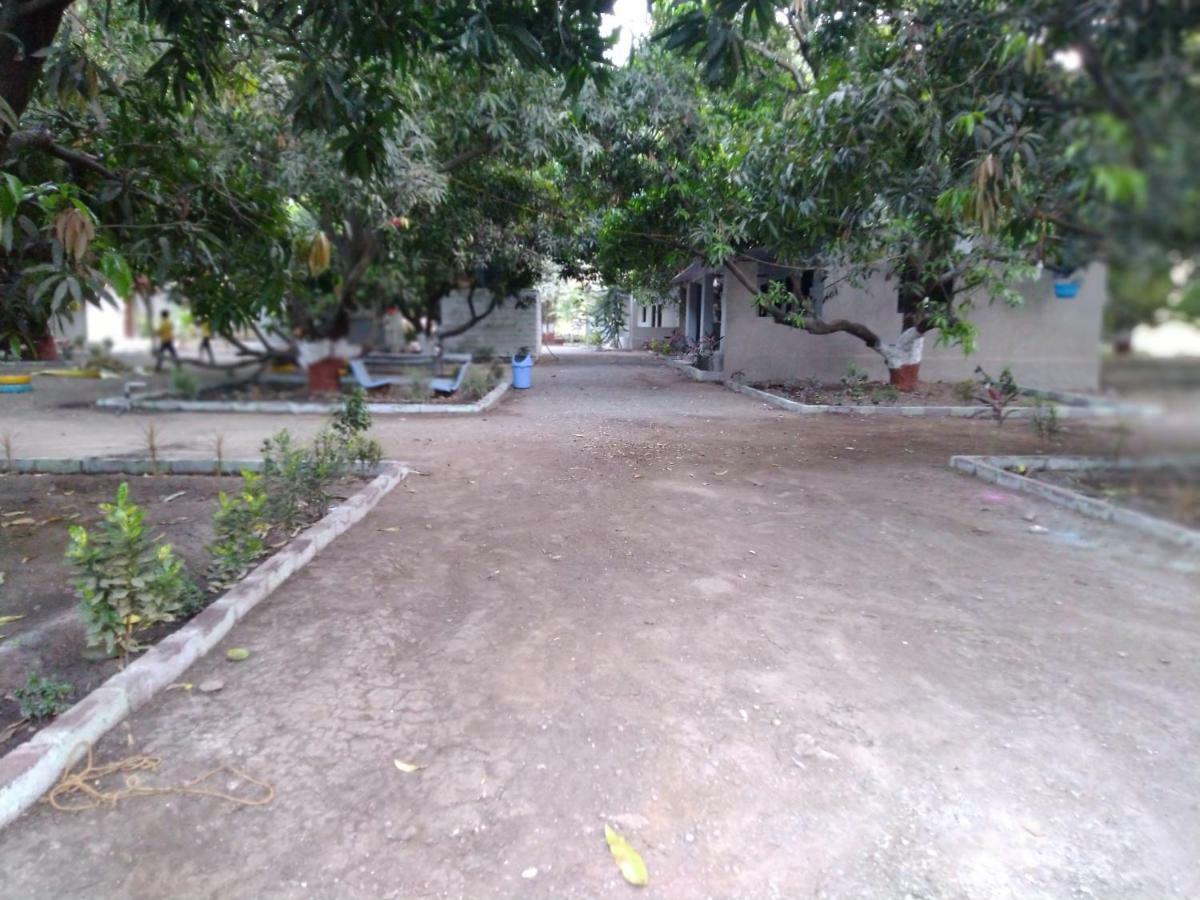 Shiv Farm House Ξενοδοχείο Sasan Gir Εξωτερικό φωτογραφία
